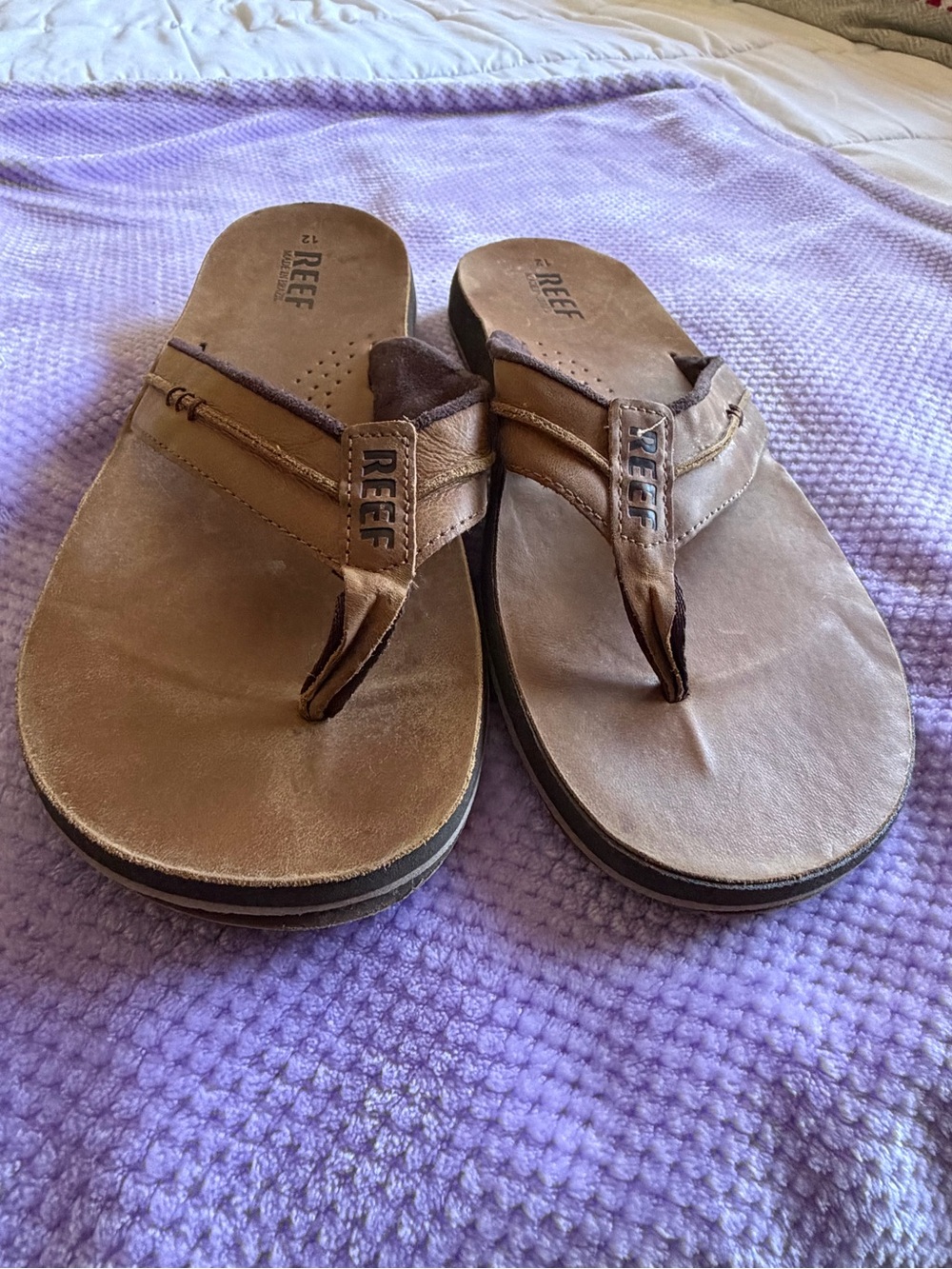 Reef Brown Leather Men’s Flip Flop Sandals size 12